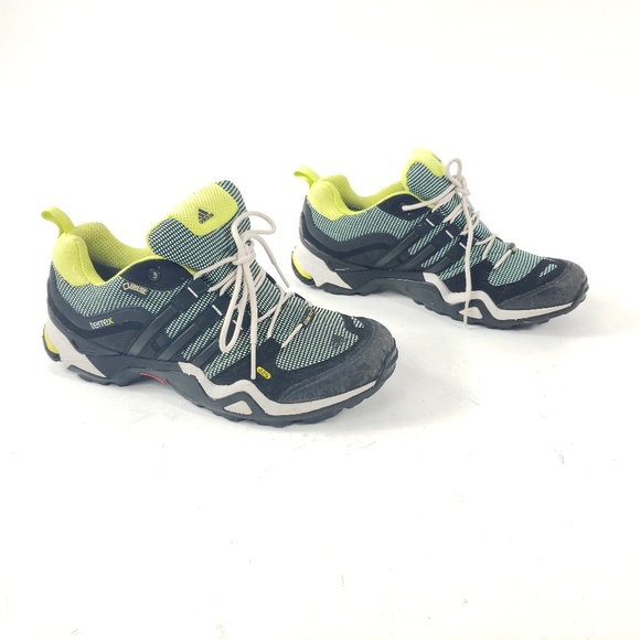 adidas ortholite traxion